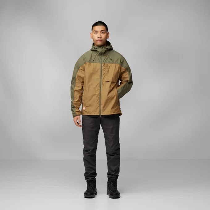 Fjällräven High Coast Wind Jacket M Fossil - Deep Sea